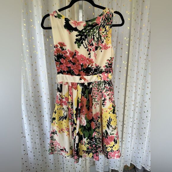 Darling Lulus Ashley Floral V Neck Bodice Fit Flare Skater Tulle Dress S - Picture 7 of 12